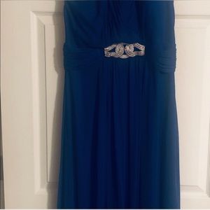 Beautiful new with tags. Vivid royal blue.